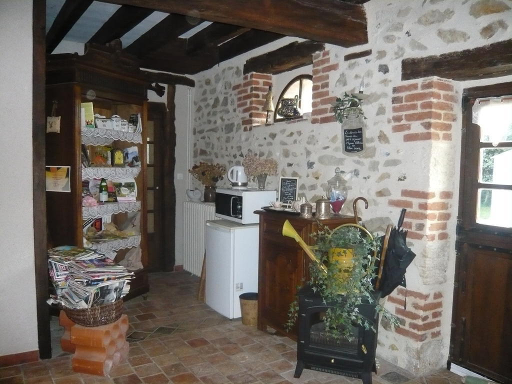 Bed and Breakfast La Petite Ferme Vouzeron Esterno foto